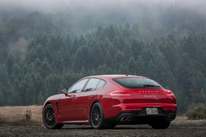 Авто обои Porsche Porsche Panamera Turbo 2014