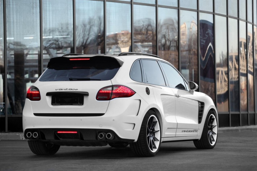 Авто обои Porsche Cayenne II Vantage GTR 2