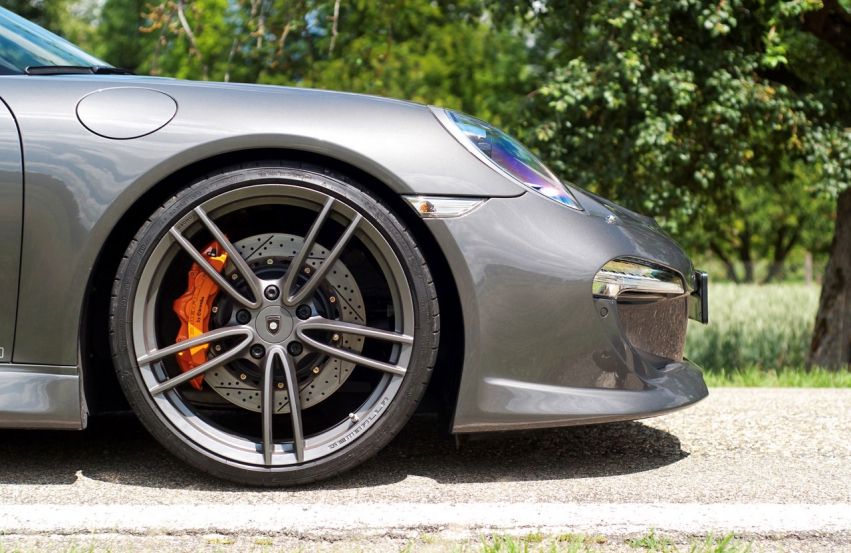 Авто обои Porsche 911 Carrera S cab with Gemballa GT aero and tech package