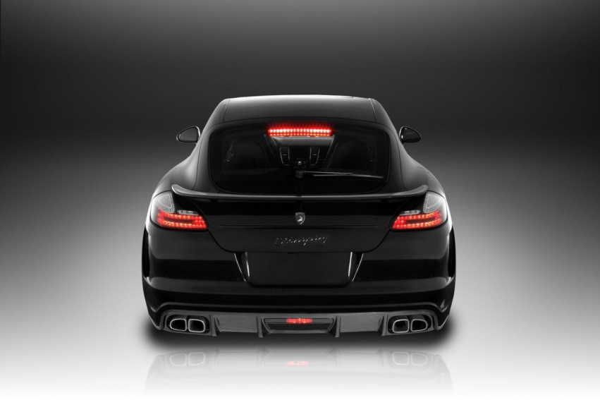 Авто обои Porsche Panamera TopCar Stingray