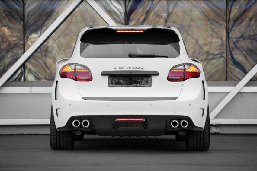 Авто обои Porsche Cayenne II Vantage GTR 2