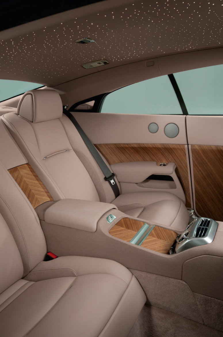 Авто обои Rolls-Royce Wraith 2013