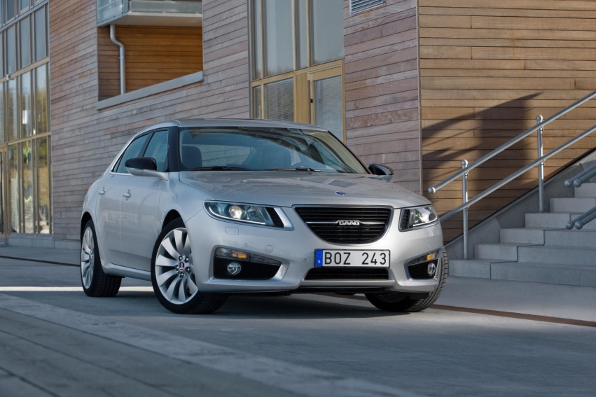 Авто обои Saab 9-5 Sedan 2011