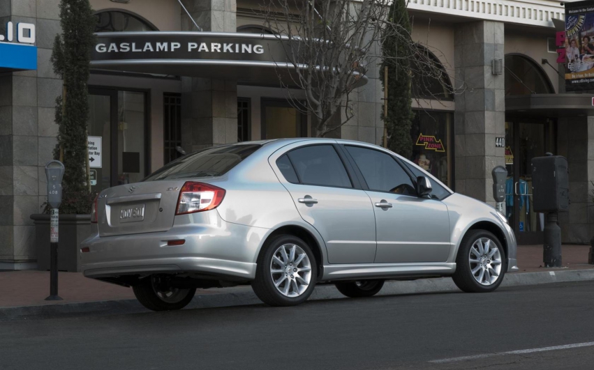 Авто обои Suzuki SX4 Sedan 2012