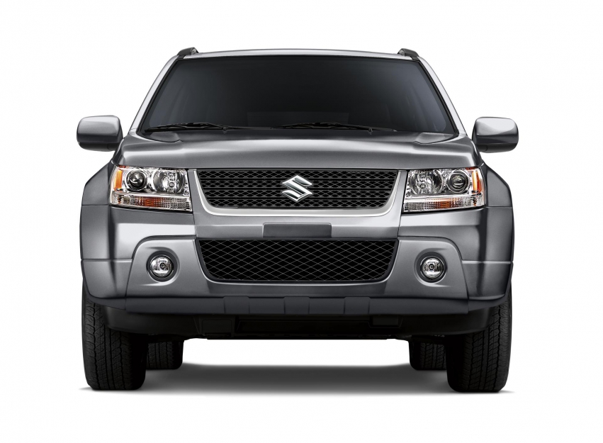 Авто обои Suzuki Grand Vitara 2012