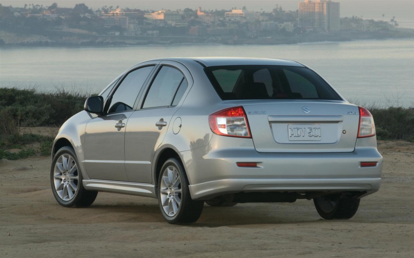 Авто обои Suzuki SX4 Sedan 2012