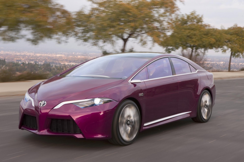 Авто обои Toyota NS4 Plug-in Hybrid Concept