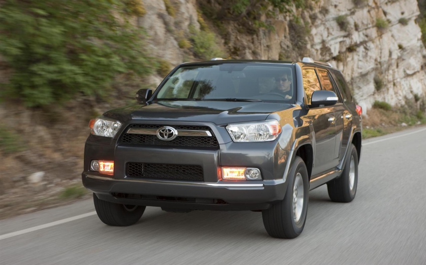 Авто обои Toyota 4Runner SUV 2012