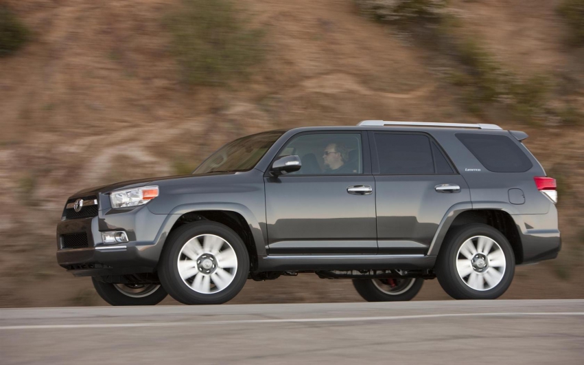 Авто обои Toyota 4Runner SUV 2012