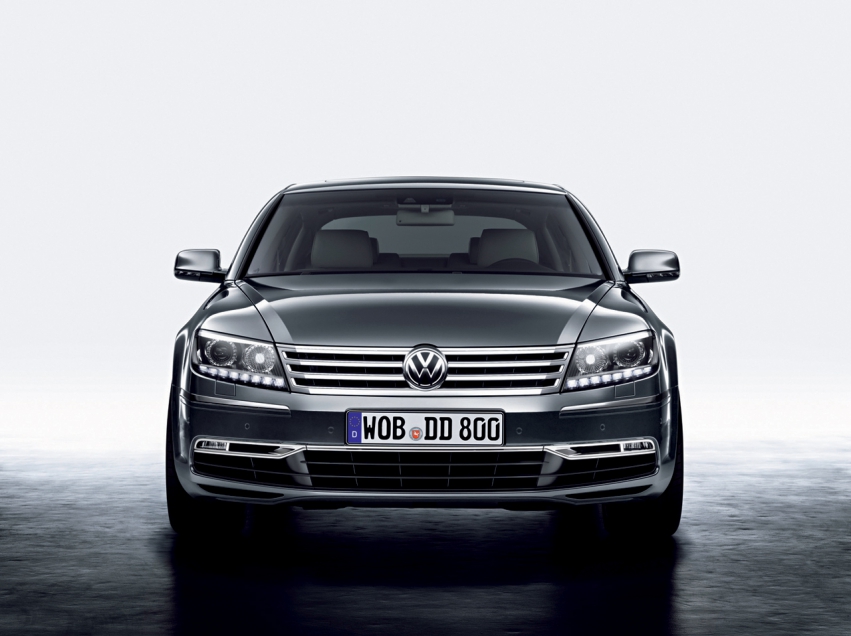 Авто обои Volkswagen Phaeton 2011