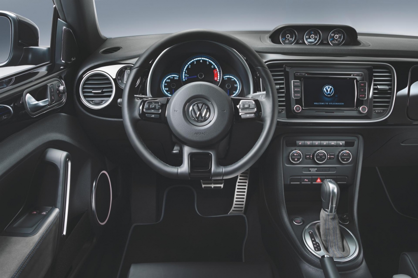 Авто обои Volkswagen  Beetle R Concept 2012