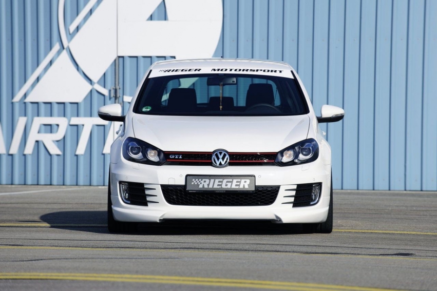 Авто обои Volkswagen Rieger Golf GTI