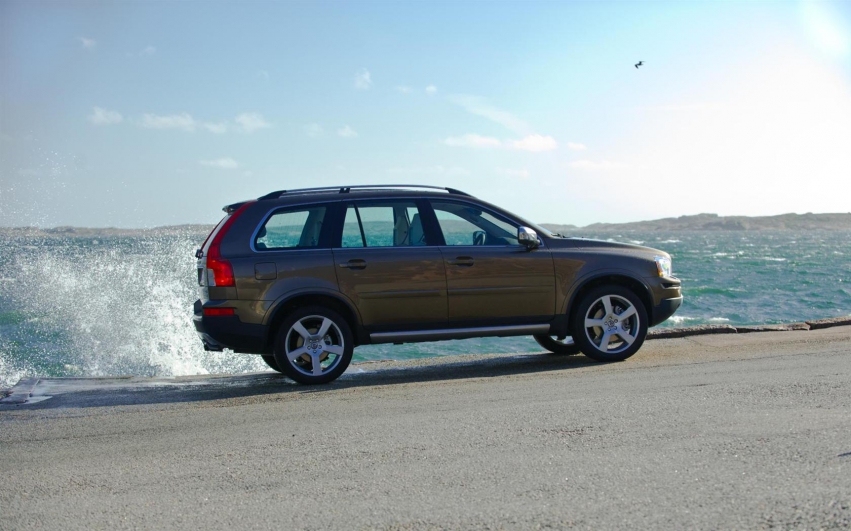 Авто обои Volvo XC-90 2012