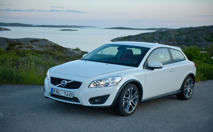 Авто обои Volvo C-30 2012