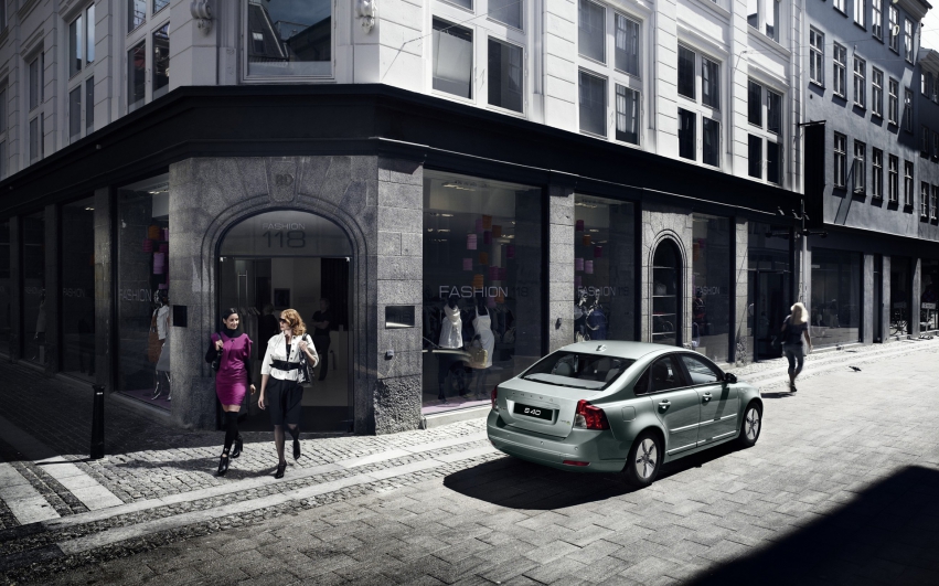 Авто обои Volvo S-40 2012