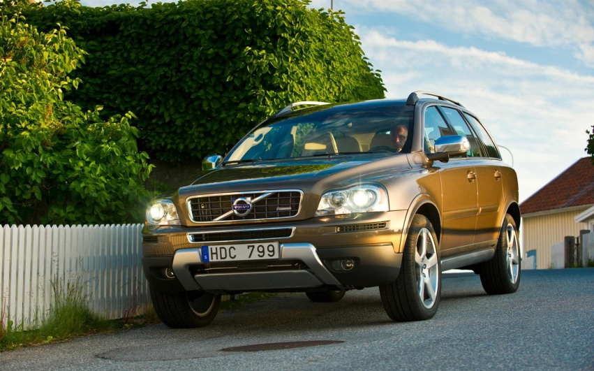 Авто обои Volvo XC-90 2012