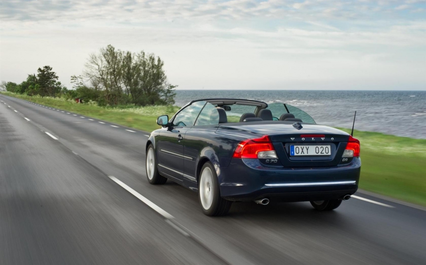 Авто обои Volvo C-70 2012