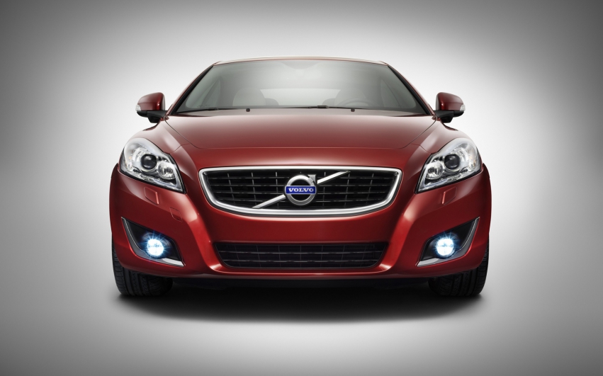 Авто обои Volvo C-70 2012