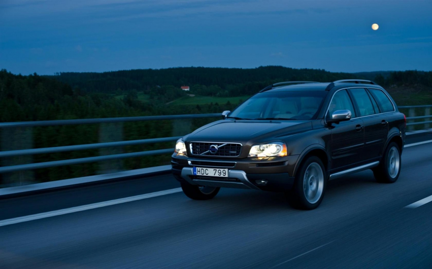 Авто обои Volvo XC-90 2012