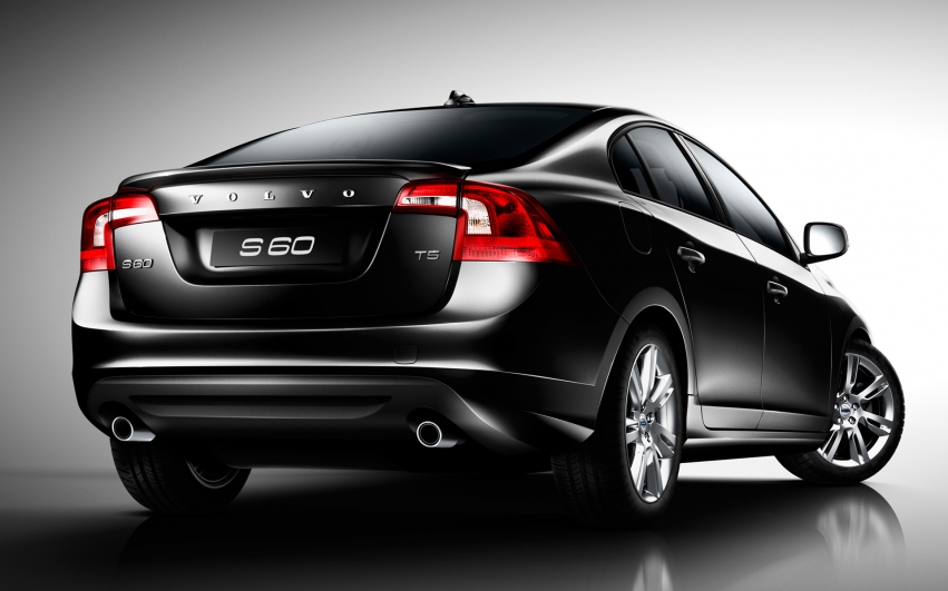 Авто обои Volvo S-60 2012