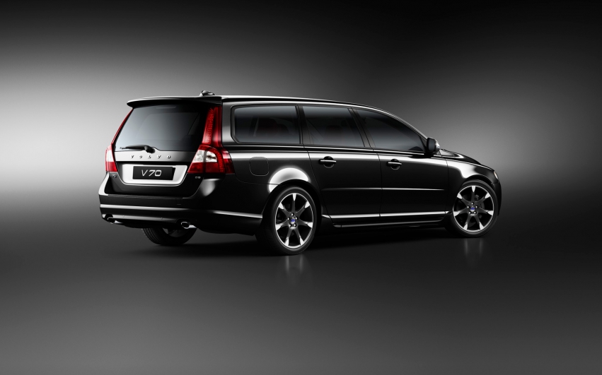 Авто обои Volvo V-70 2012